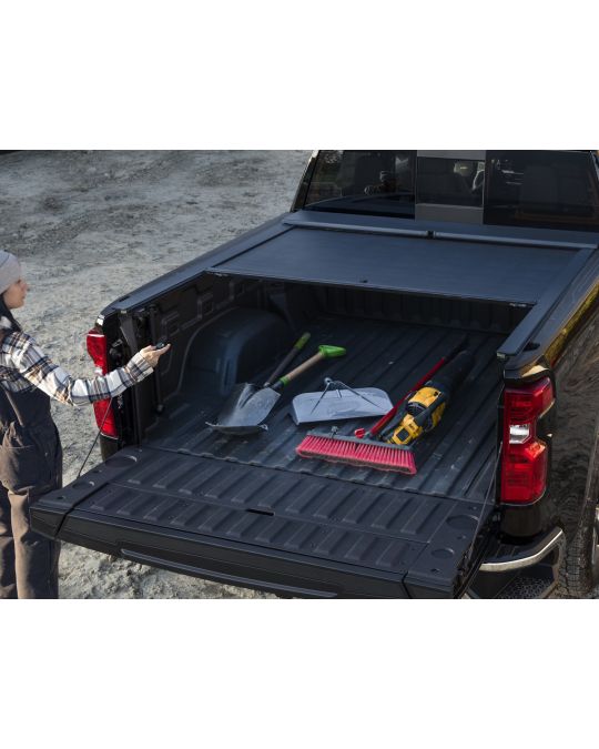 Chevrolet Short Bed E-Series Retractable Tonneau Cover By Roll-N-Lock